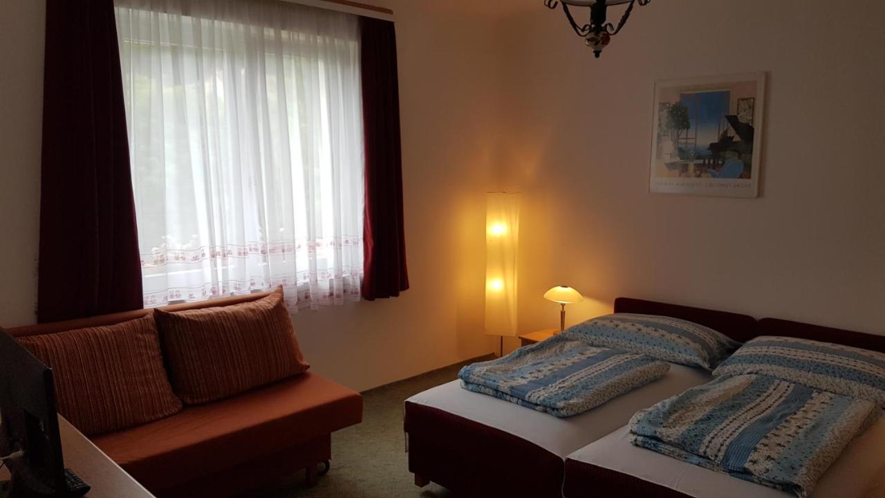 Appartamento Zeller Apartman Visegrád Esterno foto